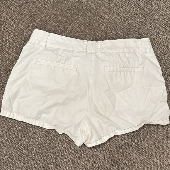 white chino shorts - Picture 2 of 2